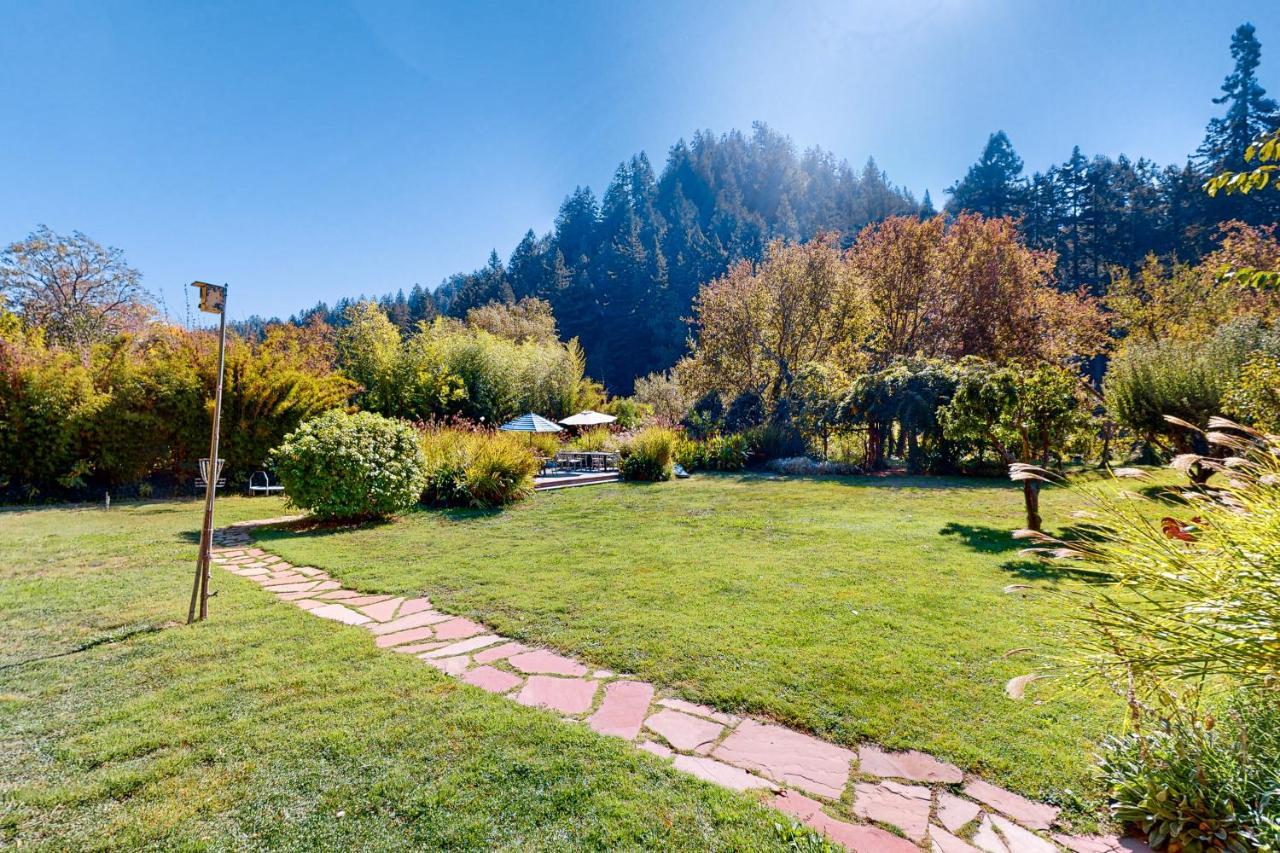 Gatsby Villa Monte Rio Exterior photo